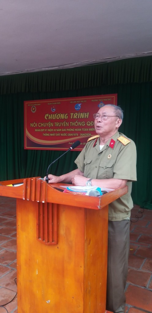 Chương trình nói chuyện truyền thống Quân đội nhân dân Việt Nam|https://thaidao.langgiang.bacgiang.gov.vn/chi-tiet-tin-tuc/-/asset_publisher/M0UUAFstbTMq/content/chuong-trinh-noi-chuyen-truyen-thong-quan-oi-nhan-dan-viet-nam